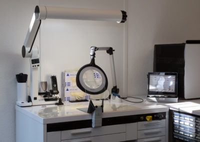 Atelier réparation appareil auditif